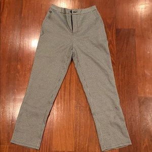 Black and white pattern pants